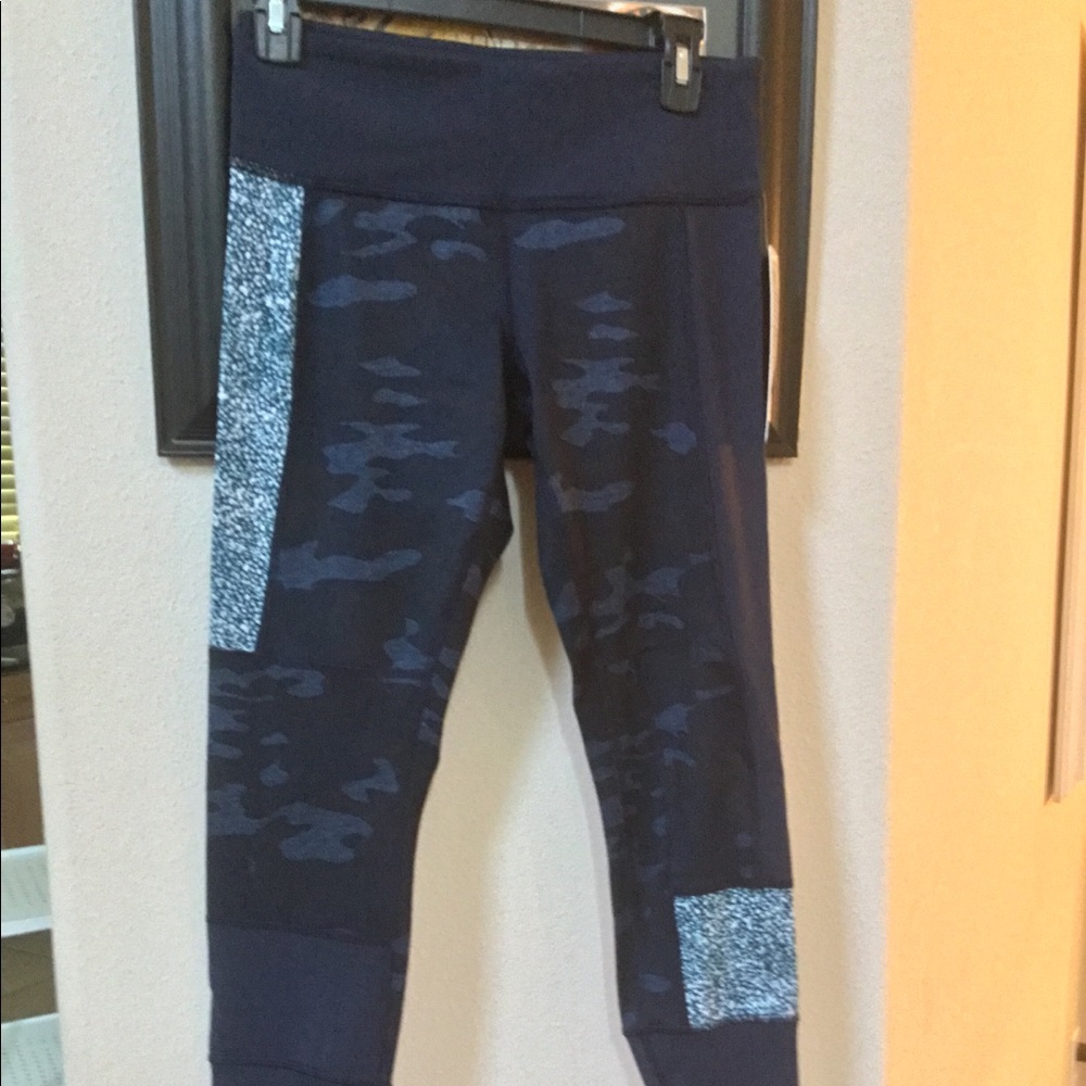 Lululemon Wonder Under Pant Sashiko SZ 8